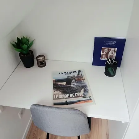 Apartamento Le Patio, Hyper Centre Rue Au Calme Avec Parking Cherbourg-en-Cotentin Exterior foto